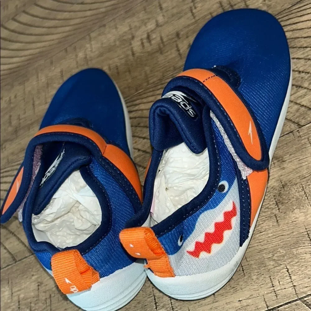 Speedo 🏖️ Water 💦 🌊 Sneakers Sharks 🦈🦈